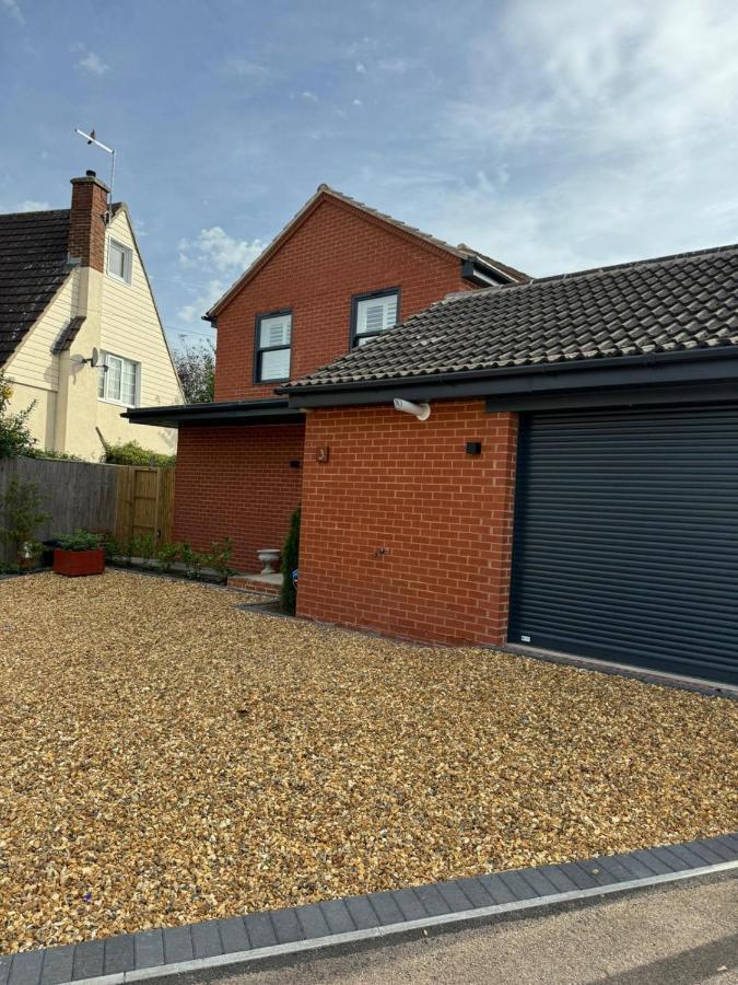 La Casa Rosa Cheltenham - Free Parking Close To Racecourse 外观 照片