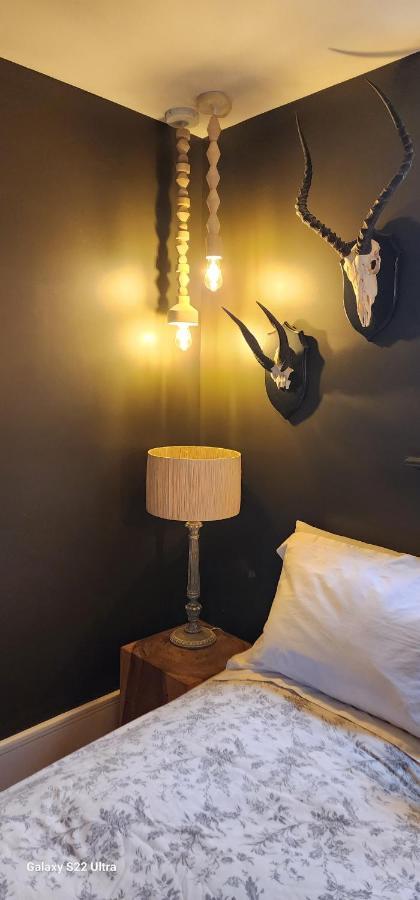 La Casa Rosa Cheltenham - Free Parking Close To Racecourse 外观 照片